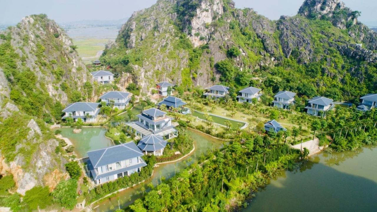 Minawa Kenhga Resort & Spa ニンビン エクステリア 写真