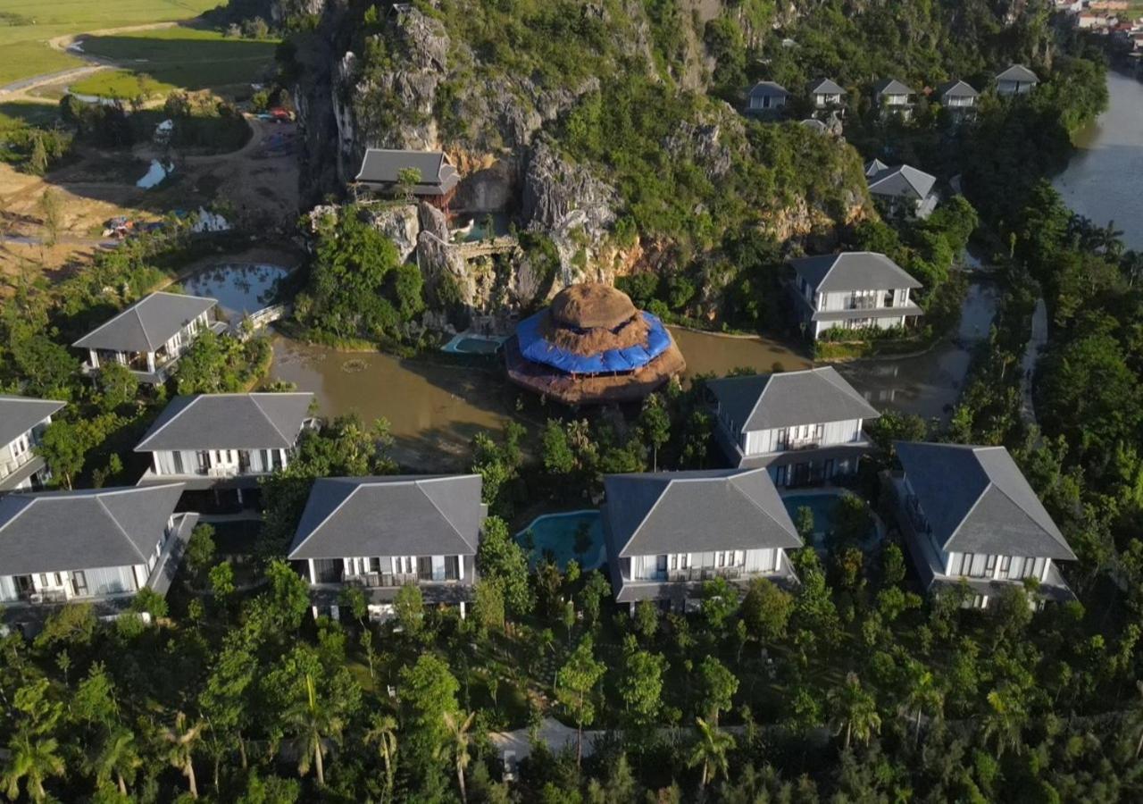 Minawa Kenhga Resort & Spa ニンビン エクステリア 写真